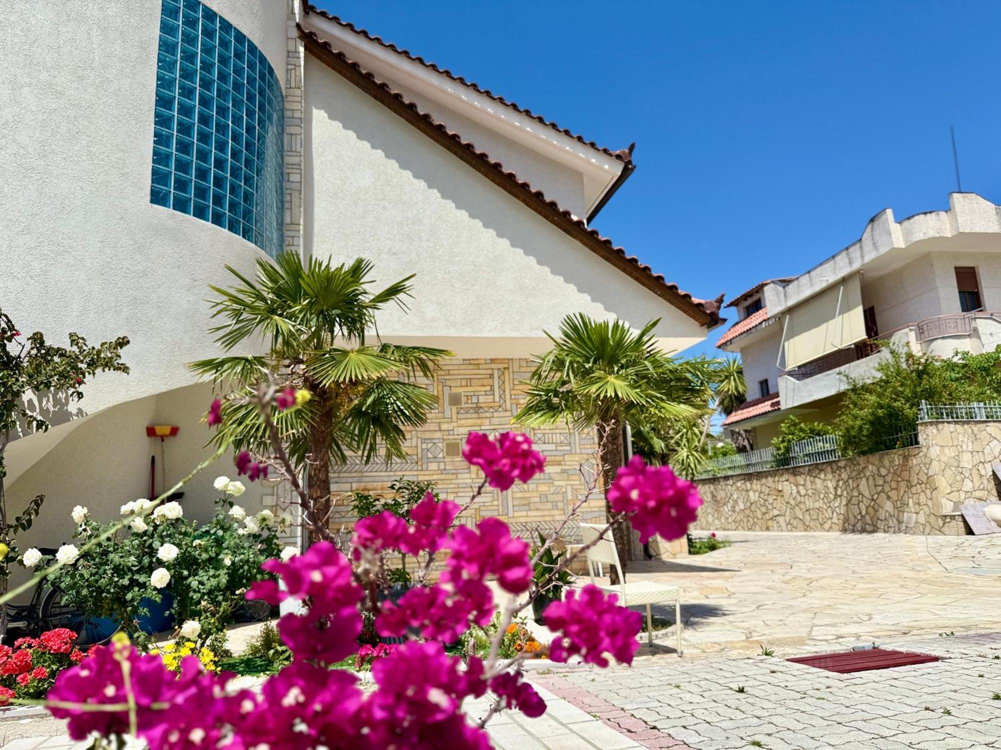 Villa Ida Apartments Vlore Exterior photo